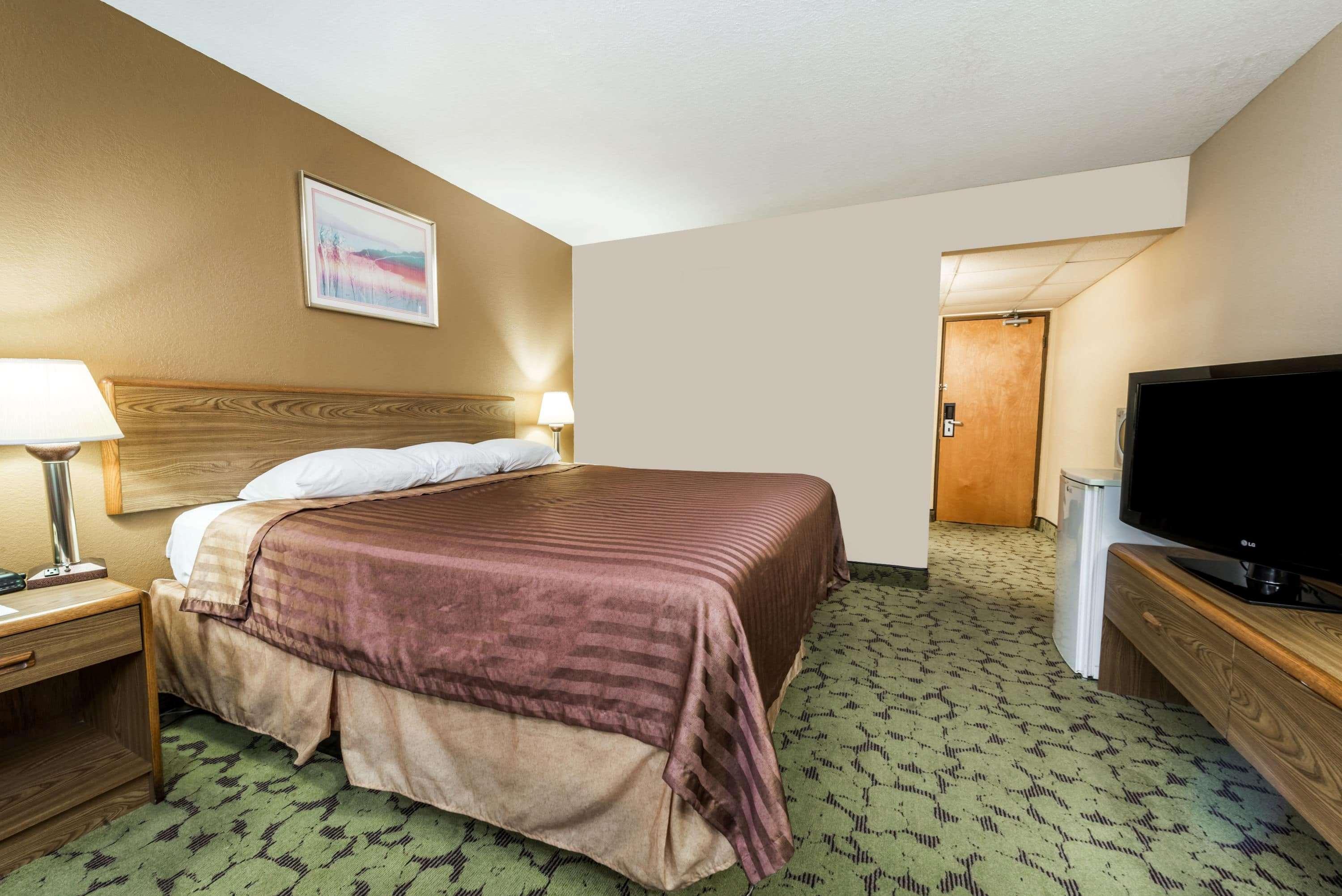 Travelodge By Wyndham בלומינגטון מראה חיצוני תמונה